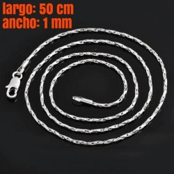 Cadena de acero inoxidable quirúrgico con trenzado tipo cordón de un milímetro de grosor y acabado pulido.