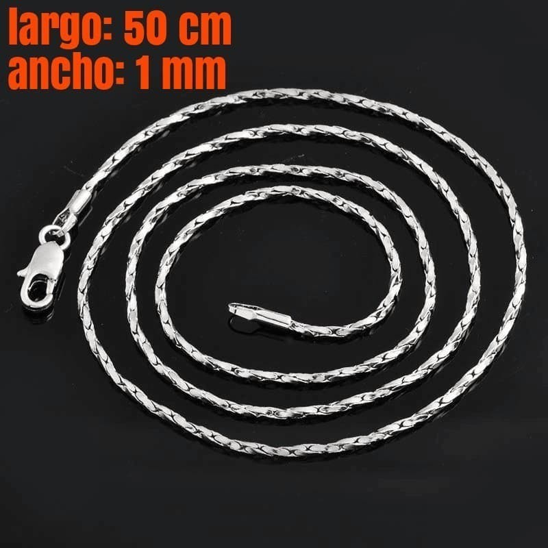 Cadena de acero inoxidable quirúrgico con trenzado tipo cordón de un milímetro de grosor y acabado pulido.
