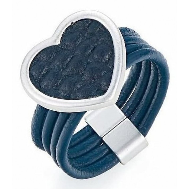 Anillo original de cuero natural con adorno de corazón