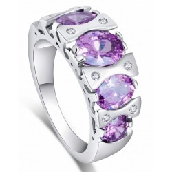 Anillo de acero inoxidable con cristales púrpura