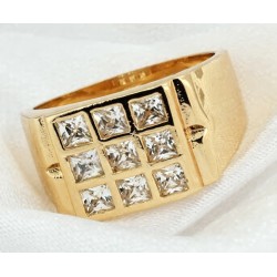 Anillo chapado en oro con piedras cristal