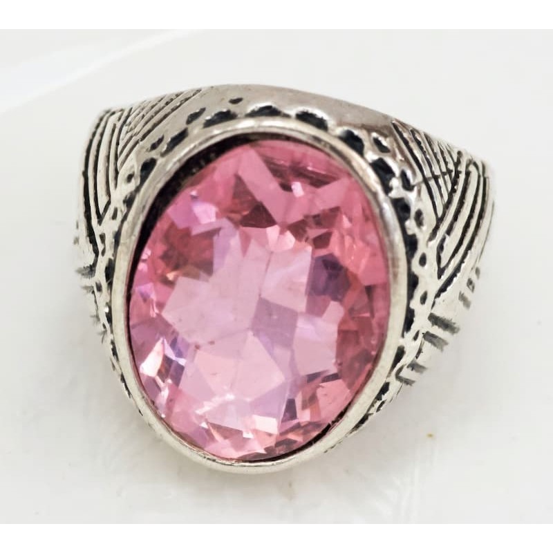 Anillo de acero inoxidable con diseño vintage