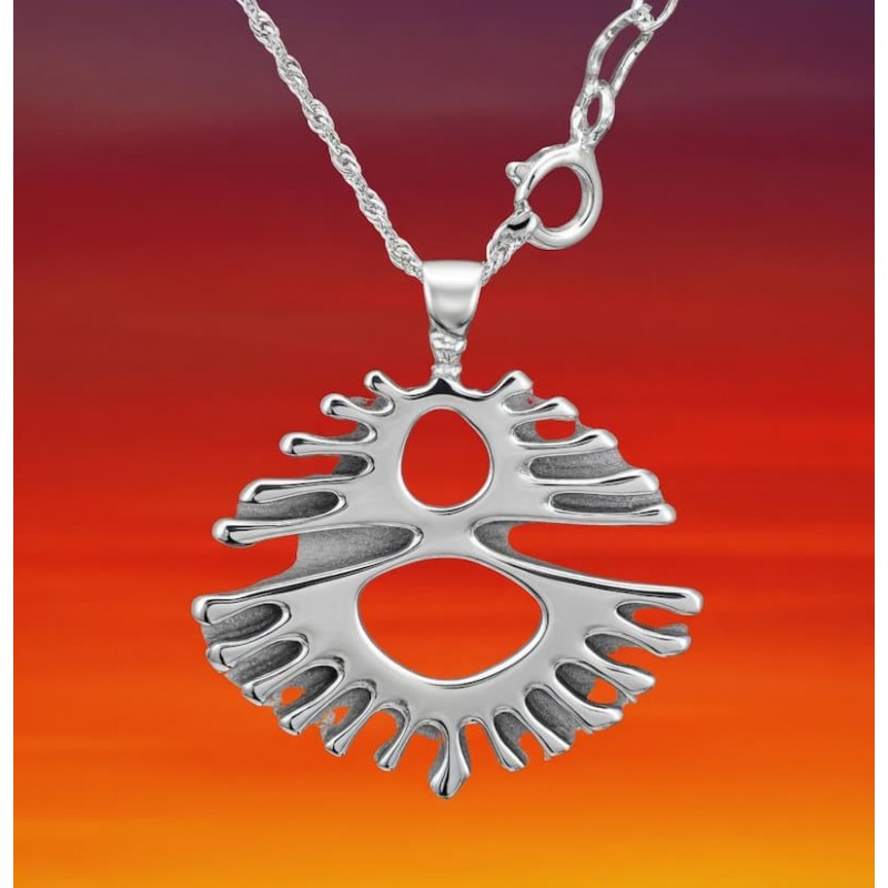 Collar de plata de ley 925 con deslumbrante colgante