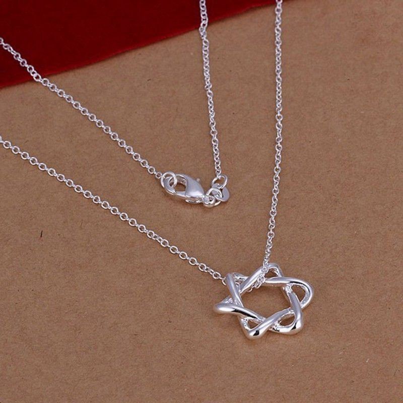 Collar para mujer Flor plateada