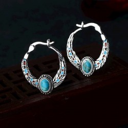 Pendientes de Plata 925 con Deslumbrante Piedra Turquesa Natural: Elegancia en tu bisutería